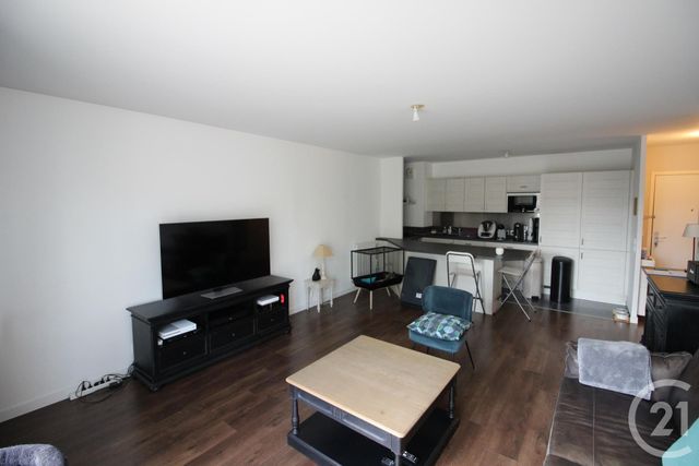 Appartement F3 à vendre - 3 pièces - 69.57 m2 - MENNECY - 91 - ILE-DE-FRANCE - Century 21 J.M. Conseil