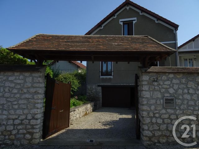  - VAYRES SUR ESSONNE - 