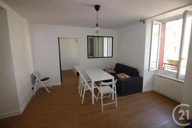 Appartement F3 à louer - 3 pièces - 45.5 m2 - MENNECY - 91 - ILE-DE-FRANCE - Century 21 J.M. Conseil