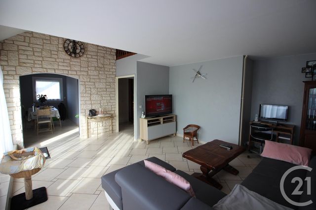 Appartement F3 à vendre LE COUDRAY MONTCEAUX