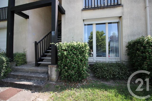 Appartement F2 à louer - 2 pièces - 24.9 m2 - MENNECY - 91 - ILE-DE-FRANCE - Century 21 J.M. Conseil