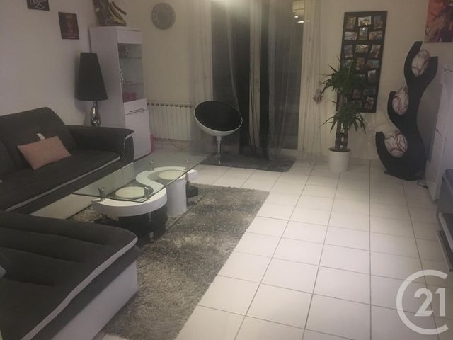 Appartement F1 à louer - 1 pièce - 35.59 m2 - FONTENAY LE VICOMTE - 91 - ILE-DE-FRANCE - Century 21 J.M. Conseil