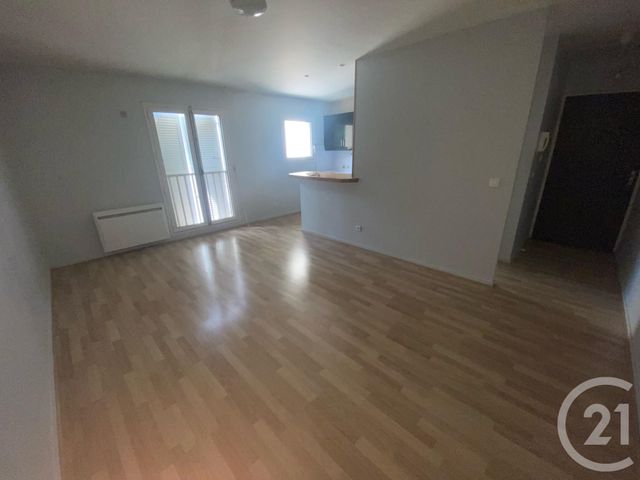 Appartement F2 à louer - 2 pièces - 43.0 m2 - LA FERTE ALAIS - 91 - ILE-DE-FRANCE - Century 21 J.M. Conseil