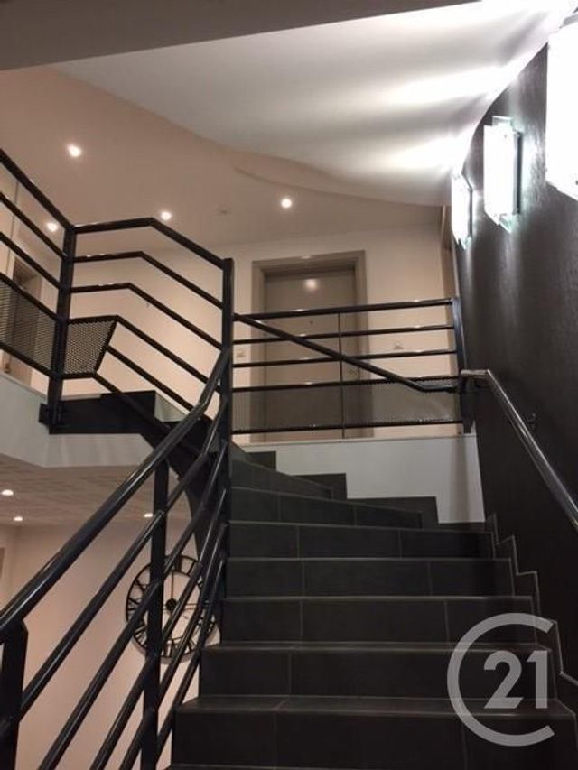 Afficher la photo en grand Appartement F3 à vendre - 3 pièces - 57.7 m2 - FONTENAY LE VICOMTE - 91 - ILE-DE-FRANCE - Century 21 J.M. Conseil