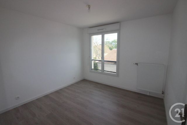 Appartement F3 à vendre - 3 pièces - 58.0 m2 - MENNECY - 91 - ILE-DE-FRANCE - Century 21 J.M. Conseil