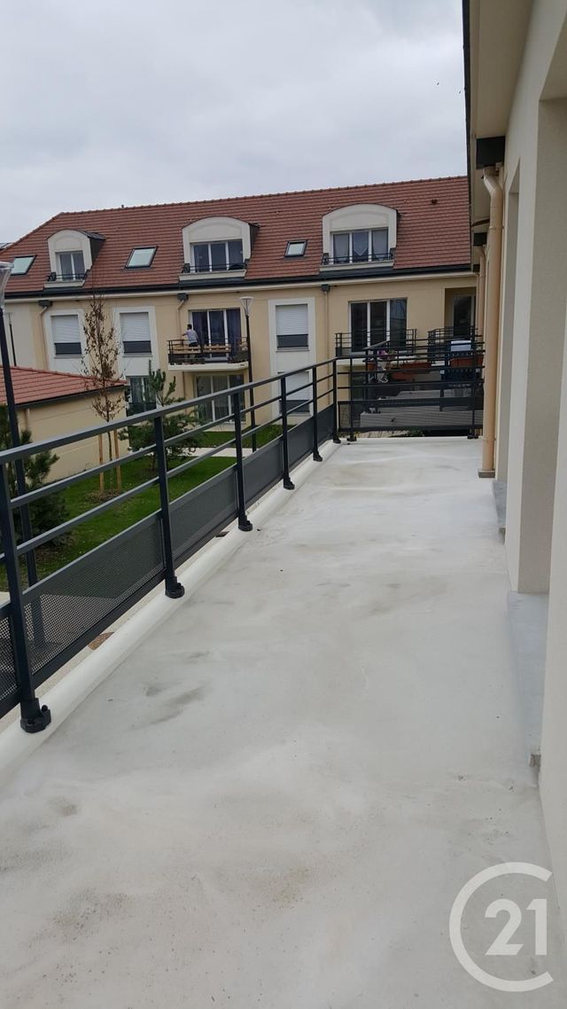 Appartement F3 à vendre - 3 pièces - 58.0 m2 - MENNECY - 91 - ILE-DE-FRANCE - Century 21 J.M. Conseil