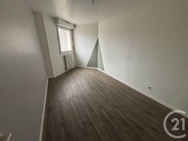 Appartement F5 à vendre - 5 pièces - 98.5 m2 - MENNECY - 91 - ILE-DE-FRANCE - Century 21 J.M. Conseil