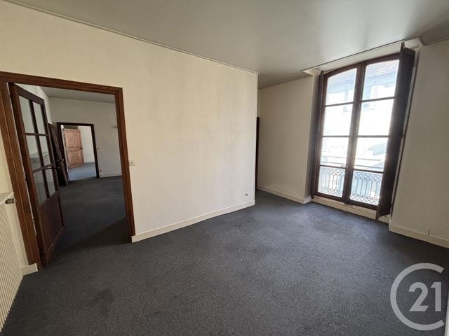 Appartement F4 à vendre - 3 pièces - 130.0 m2 - MENNECY - 91 - ILE-DE-FRANCE - Century 21 J.M. Conseil