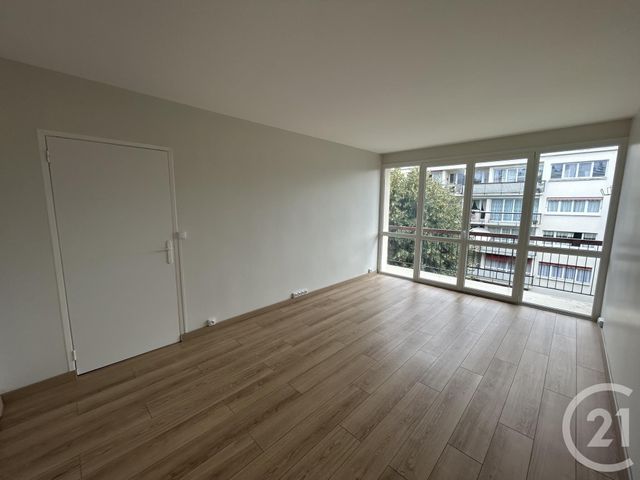 Appartement F2 à vendre - 2 pièces - 44.17 m2 - MENNECY - 91 - ILE-DE-FRANCE - Century 21 J.M. Conseil