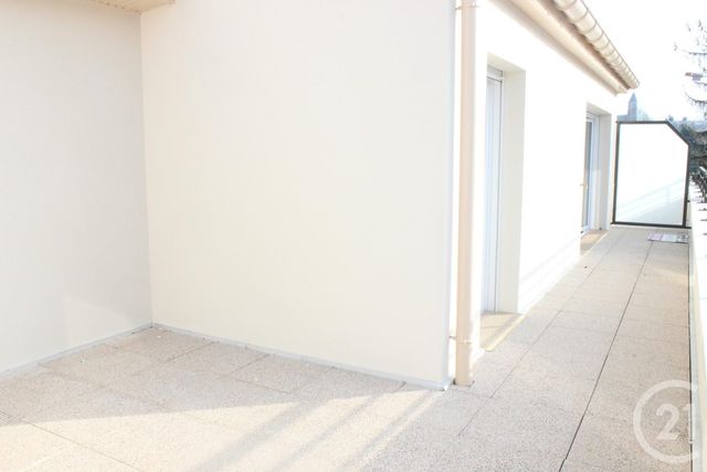 Appartement F4 à vendre - 4 pièces - 71.13 m2 - MENNECY - 91 - ILE-DE-FRANCE - Century 21 J.M. Conseil